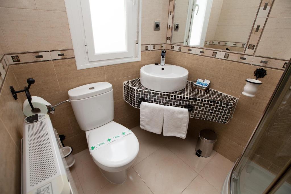 Apartahotel Al Alba Pozo Alcon Room photo