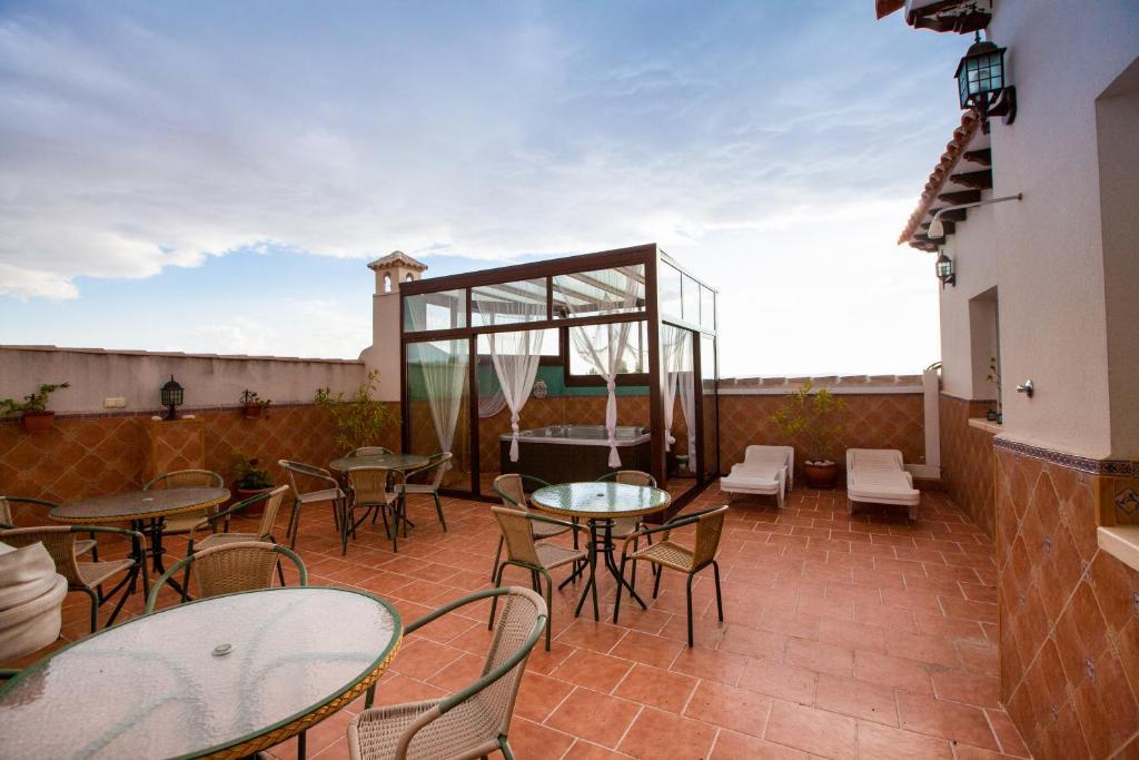 Apartahotel Al Alba Pozo Alcon Exterior photo